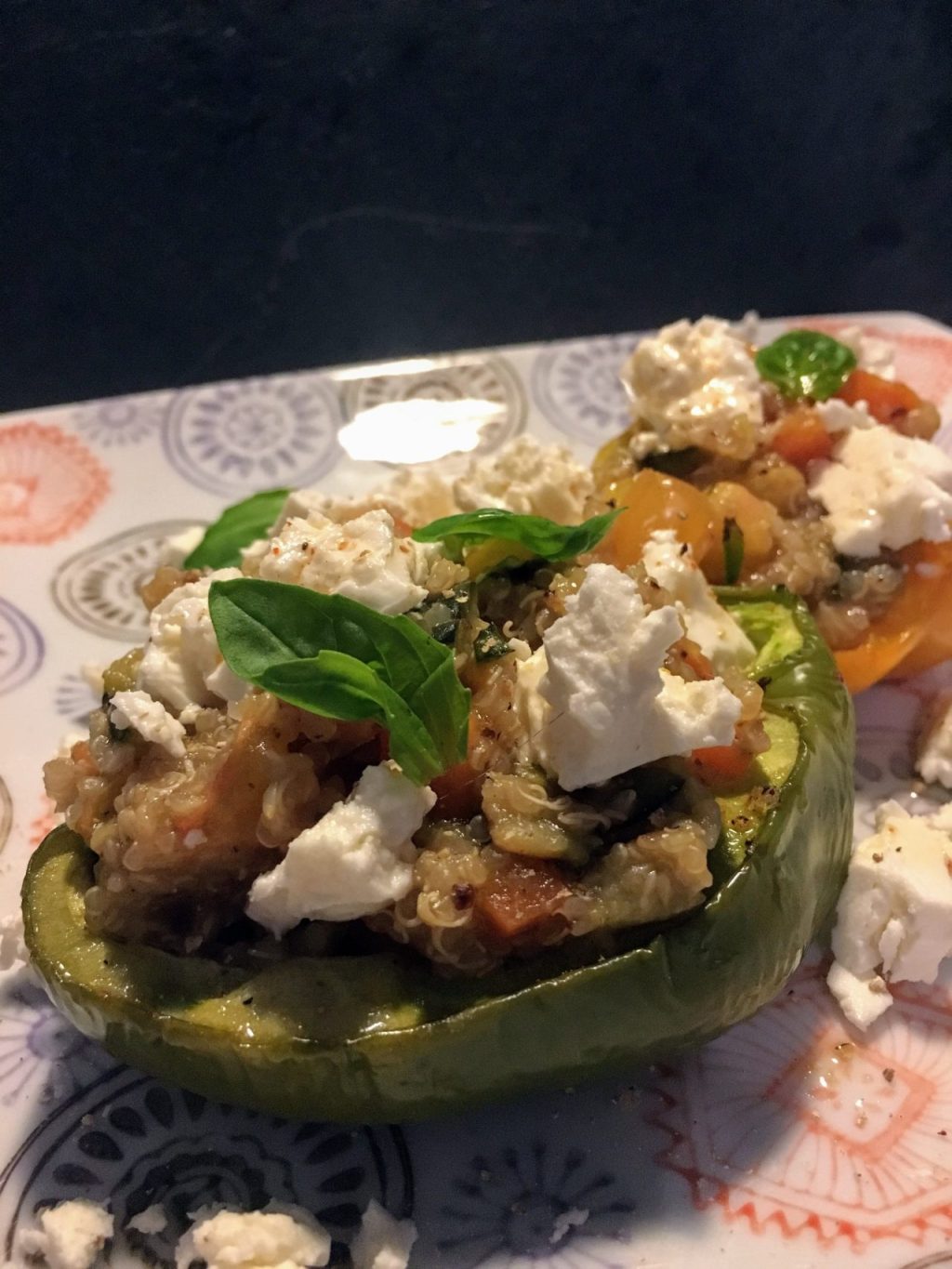 Poivrons farcis quinoa et légumes