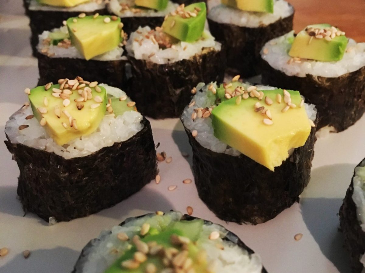 Makis avocat concombre